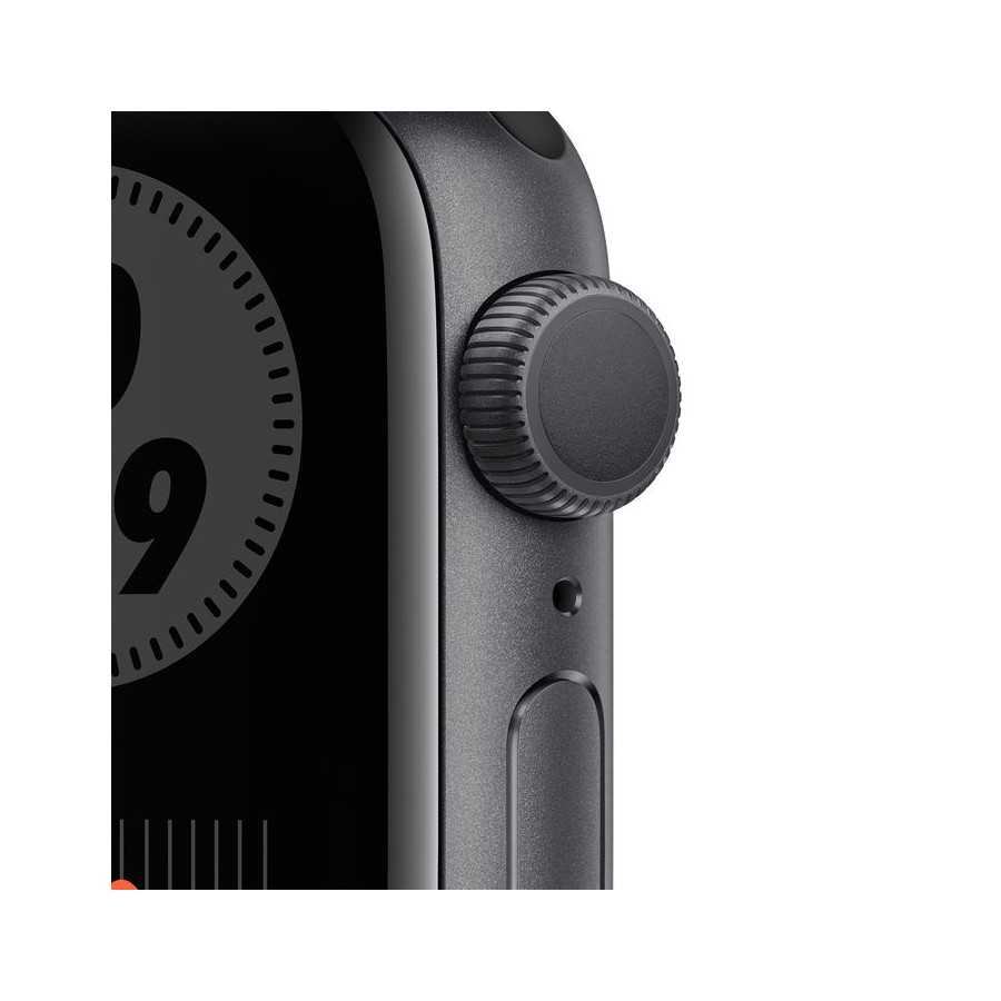 Apple Watch 6 - Grigio Siderale Nike ricondizionato usato AWS644MMGPSNERONIKE-A+